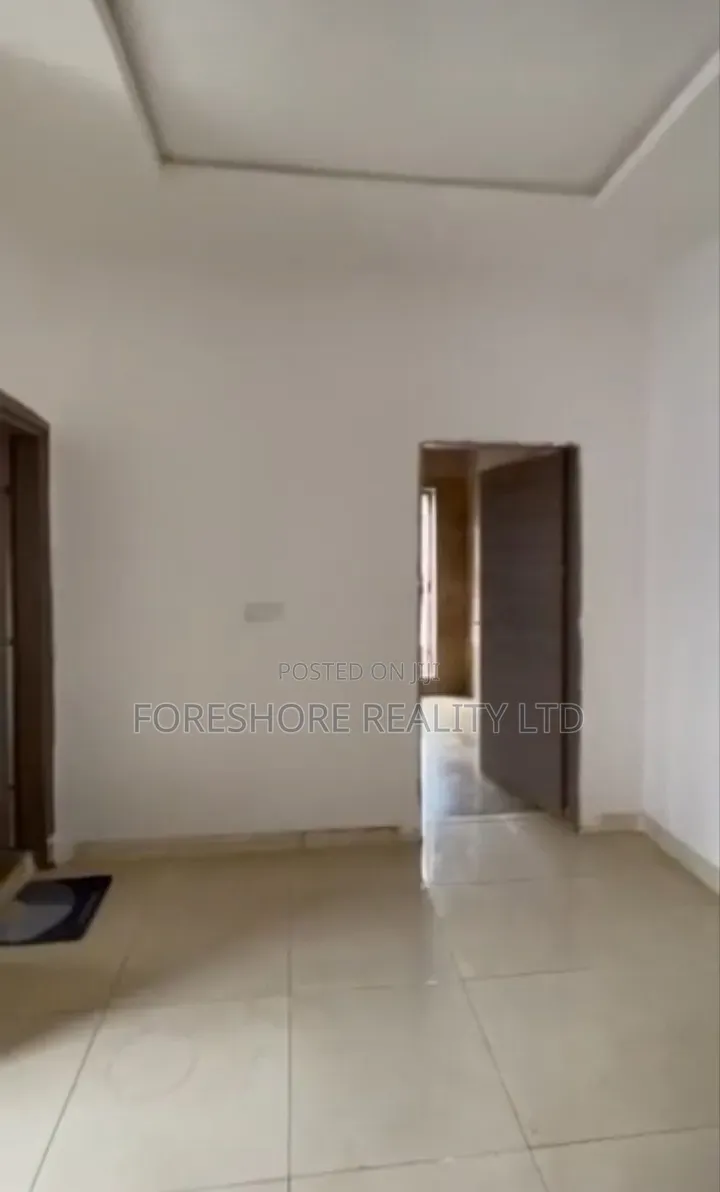 2bdrm Apartment in Chevron Drive for rent in Chevron
