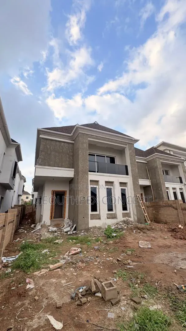 4bdrm Duplex in Galton Gate, Akobo for sale in Akobo