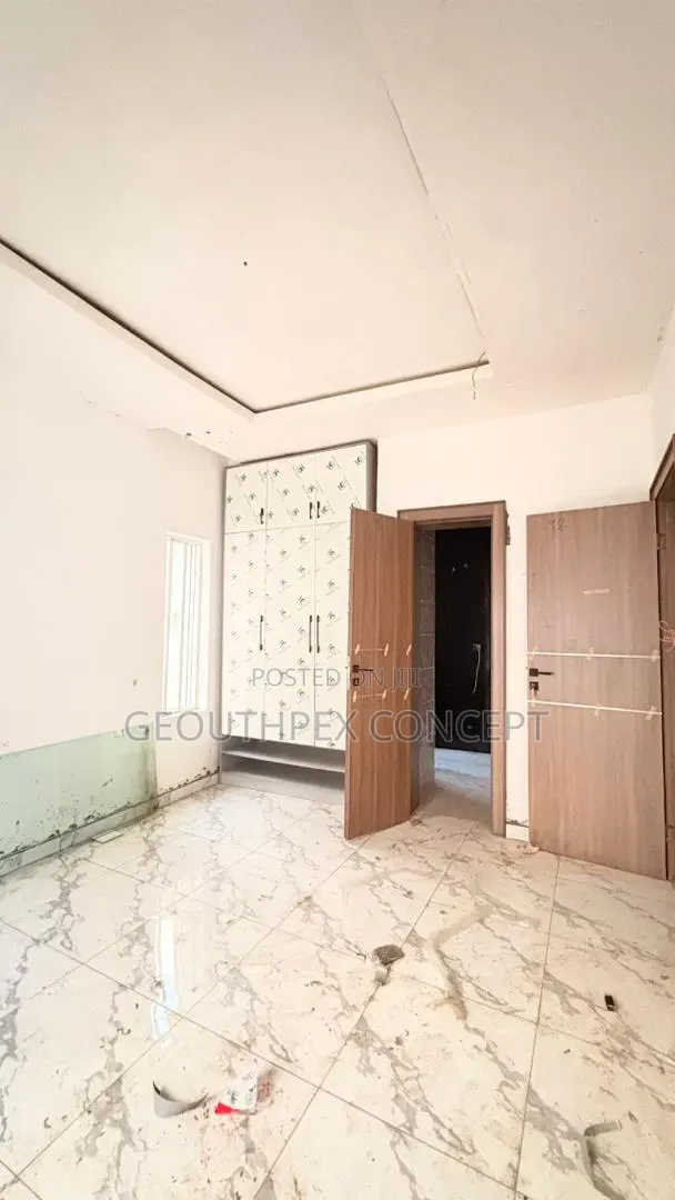 4bdrm Duplex in Galton Gate, Akobo for sale in Akobo