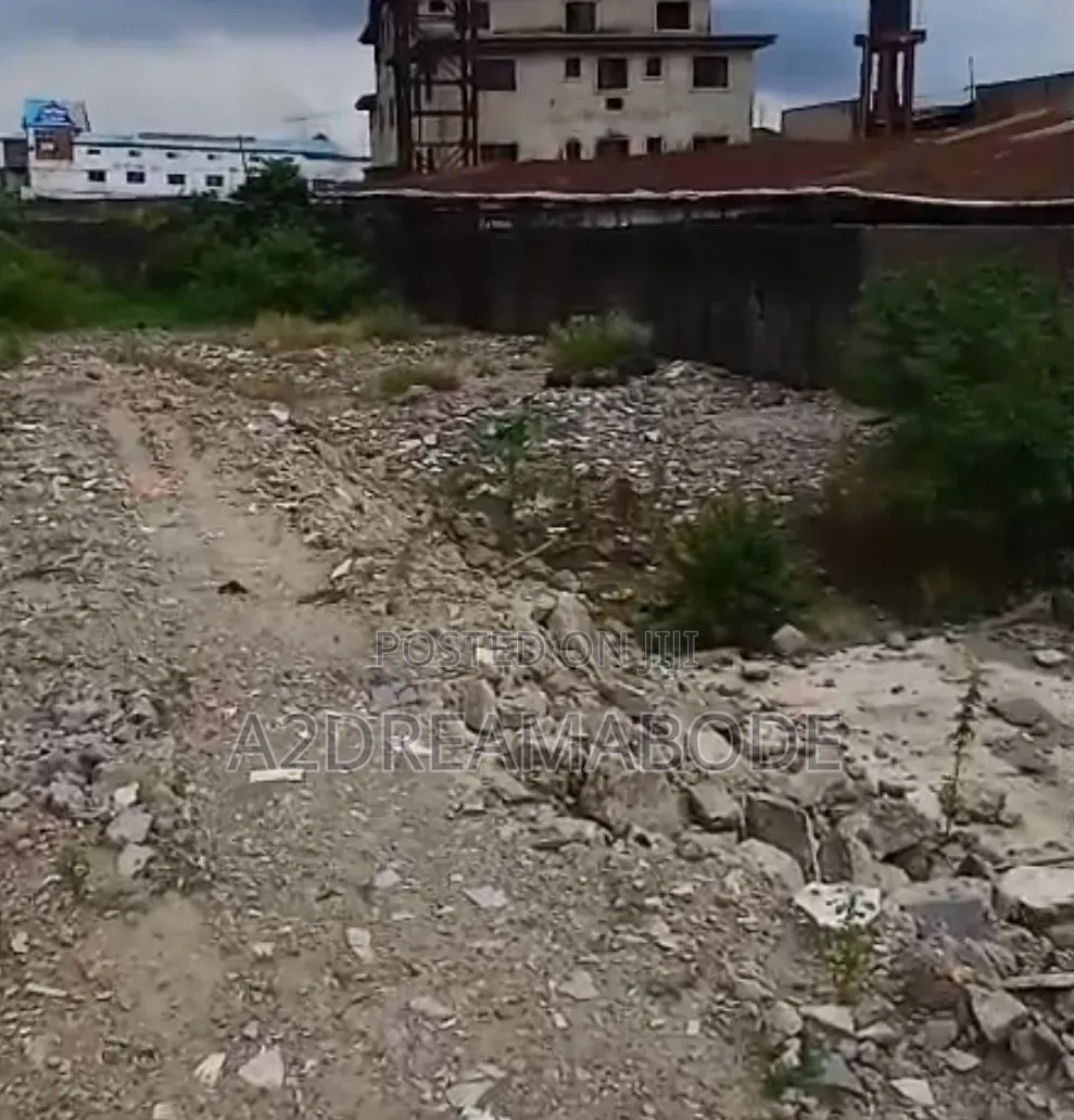 Bareland Directly on the Road in Ogudu Road