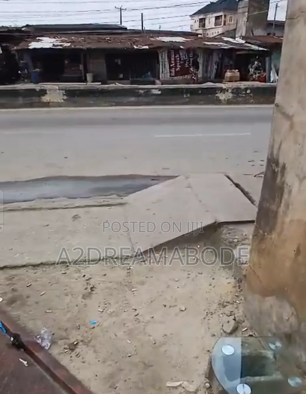 Bareland Directly on the Road in Ogudu Road