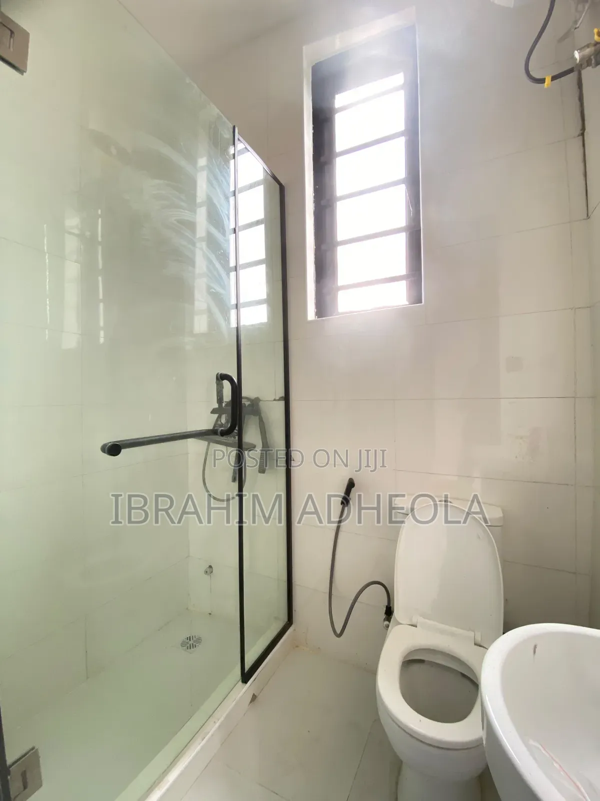 3bdrm Duplex in Ikota for sale in Ikota