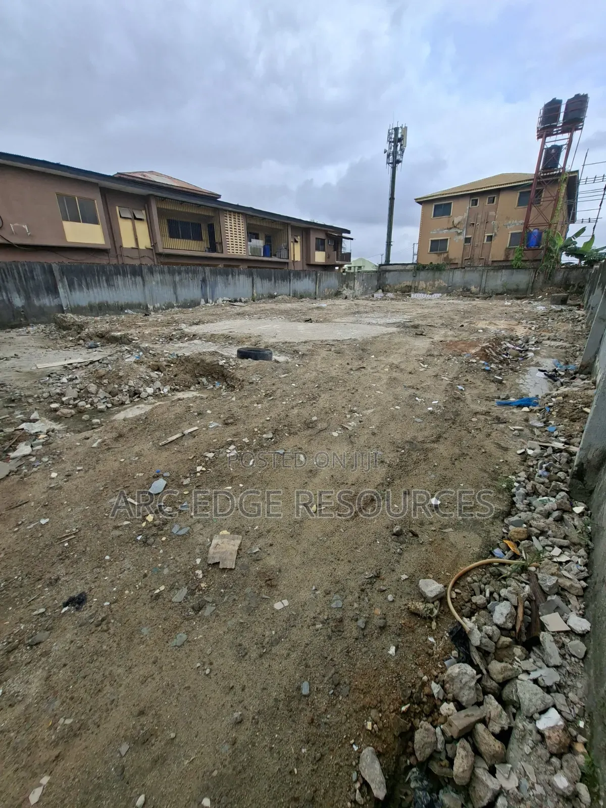 Dry Full Plot Suitable for Both Residential and Commercial Use in Ago Palace