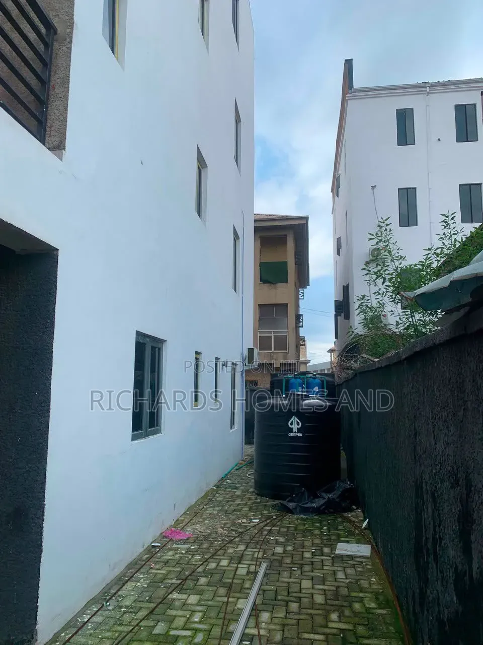 Furnished 1bdrm Apartment in Igbo-efon for rent in Igbo-efon