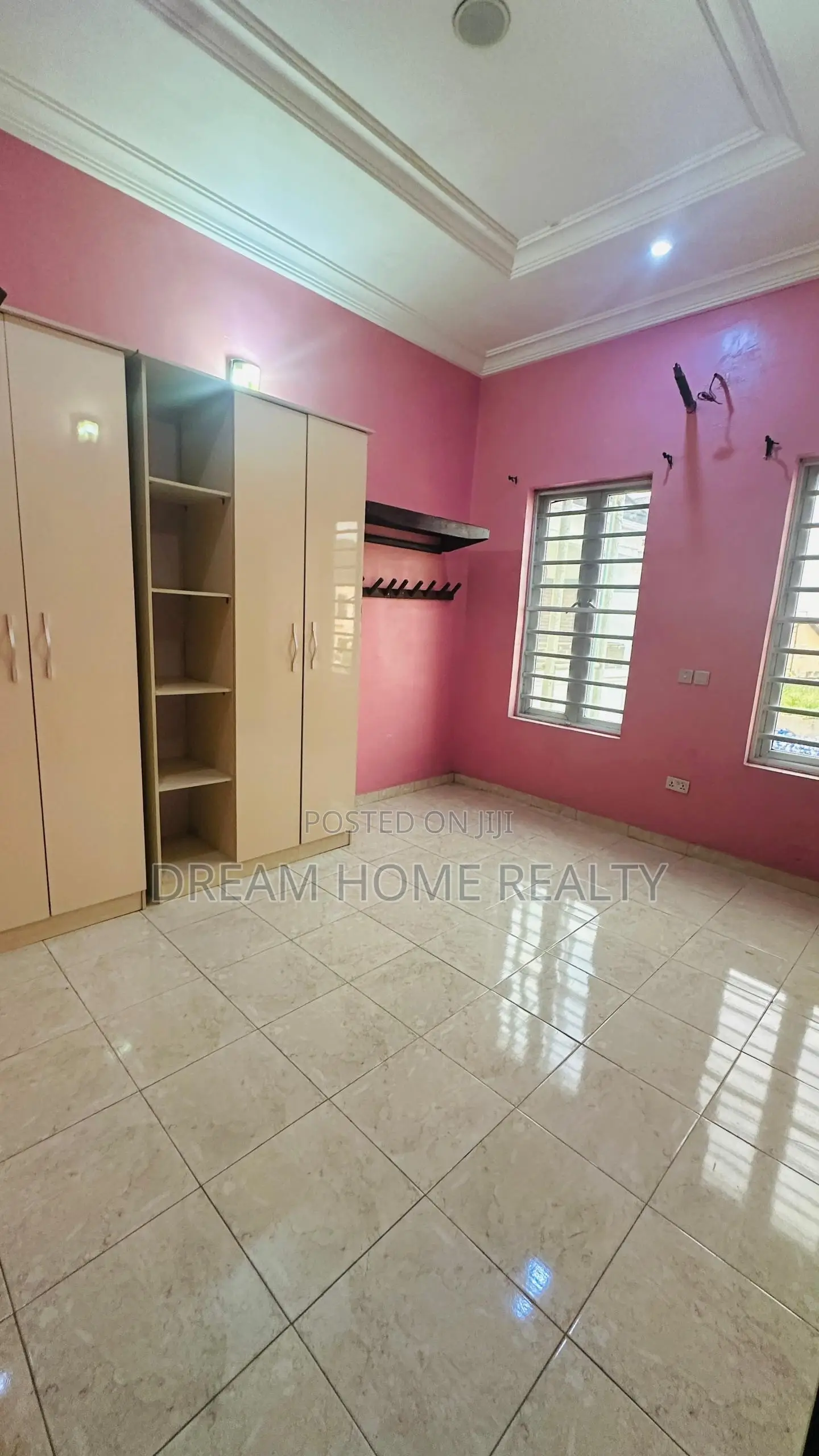 Studio Apartment in Divine Home Estate for rent in Thomas Estate