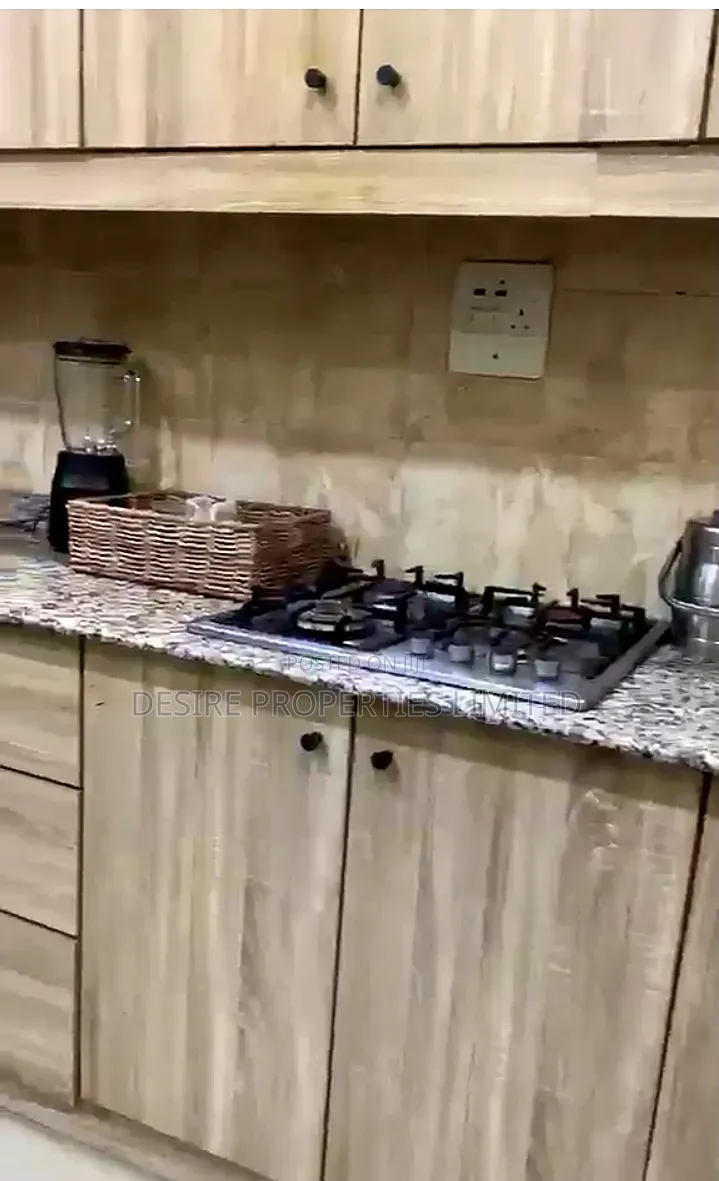 Furnished 3bdrm Townhouse / Terrace in Paradise Estate, Life Camp in Life Camp