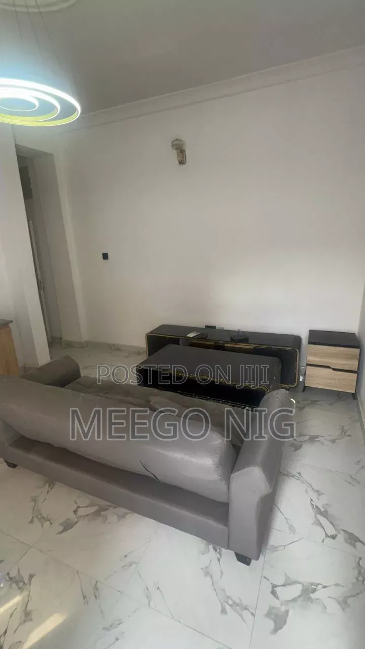 Mini Flat in Lekki Phase 1 Lagos for rent in Lekki Phase 1