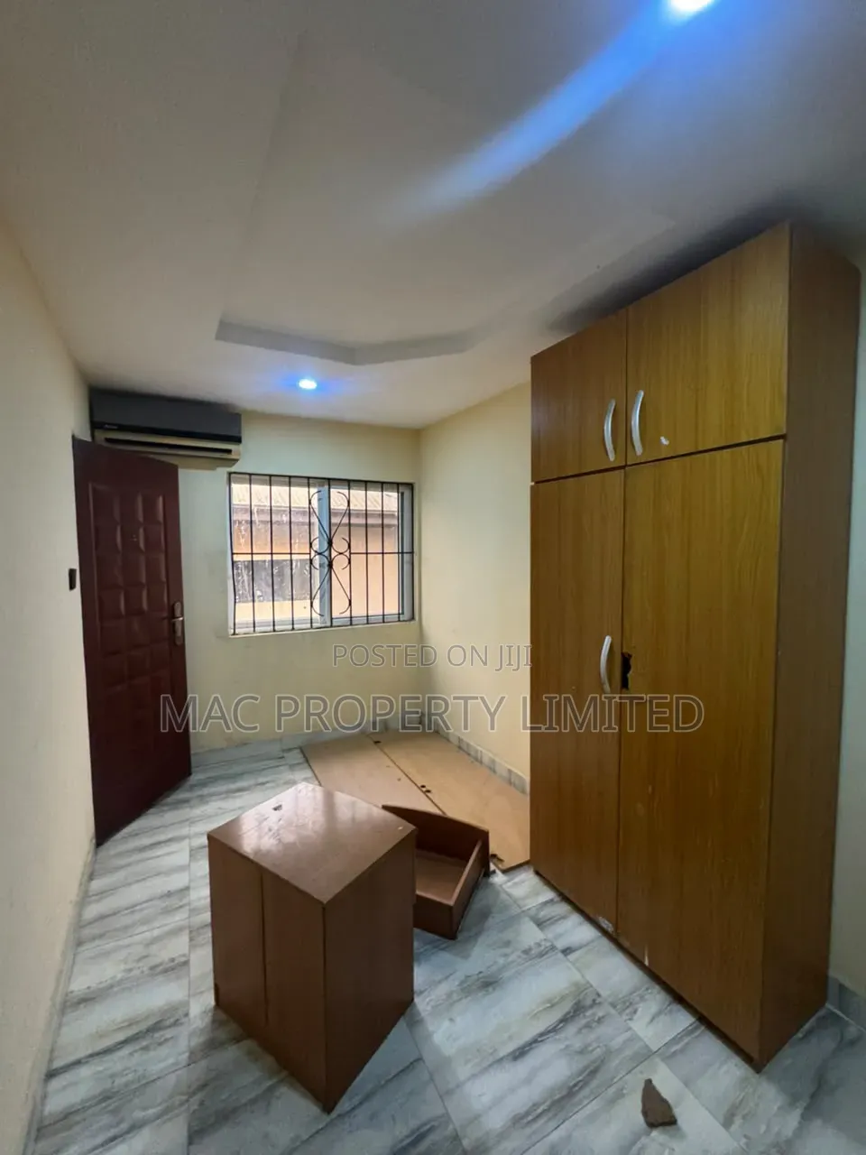 Furnished 3bdrm Block of Flats in Magodo Gra for rent in GRA Phase 1