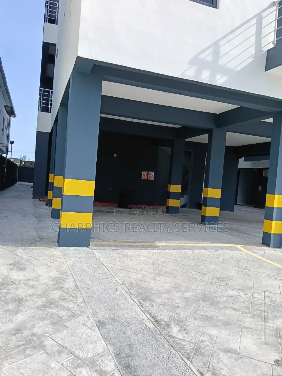 Studio Apartment in Lekki Phase 2 for rent in Lekki Phase 2