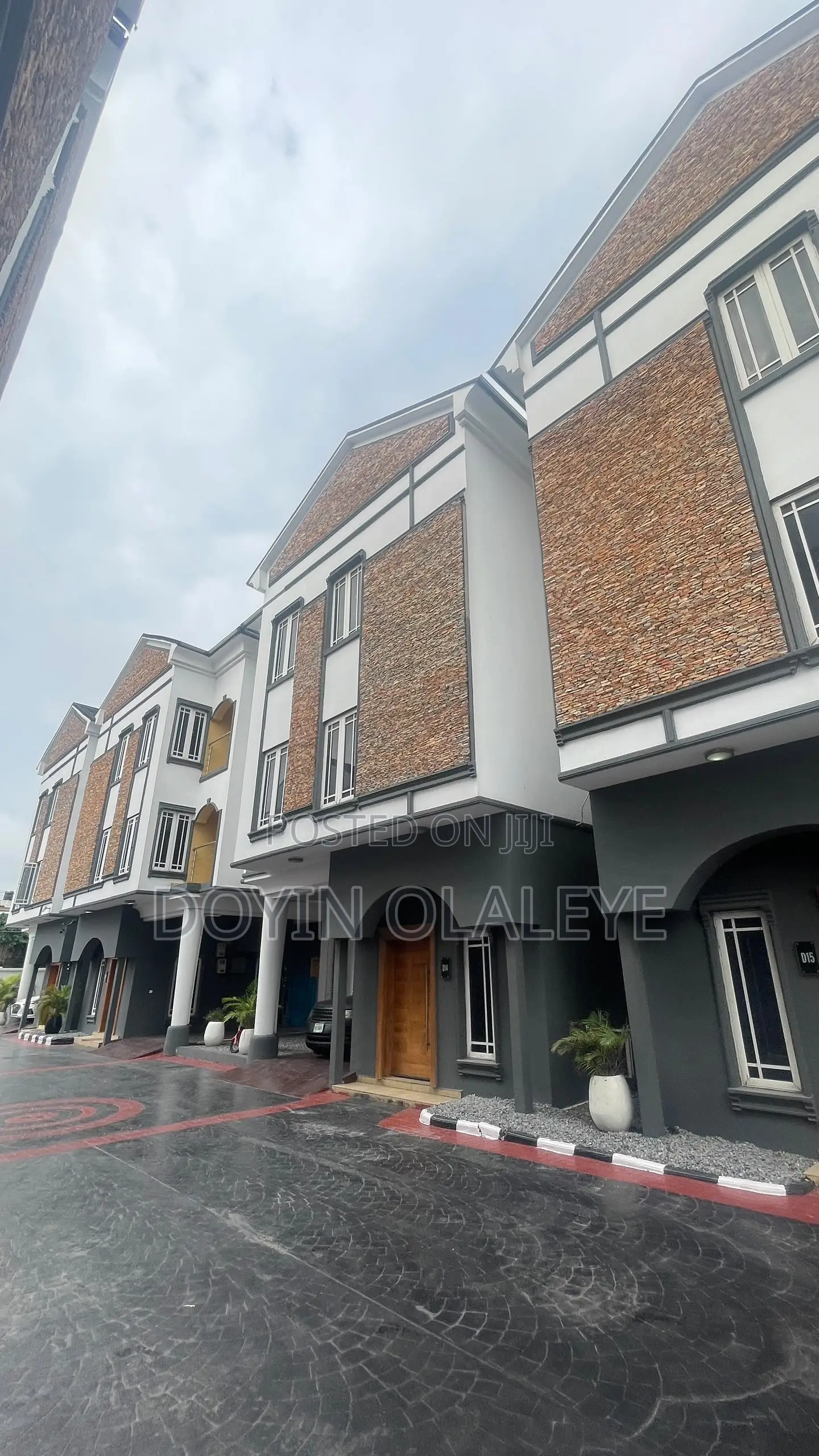4bdrm Townhouse / Terrace in Victoria Island Extension for rent in Victoria Island Extension