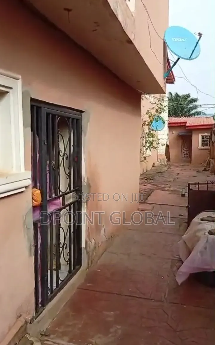 15bdrm Block of Flats in Not Estate, Baruwa for sale in Baruwa
