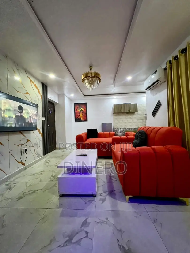 Dinero Crystal - 2 Bedroom Apartment in Ogunlana