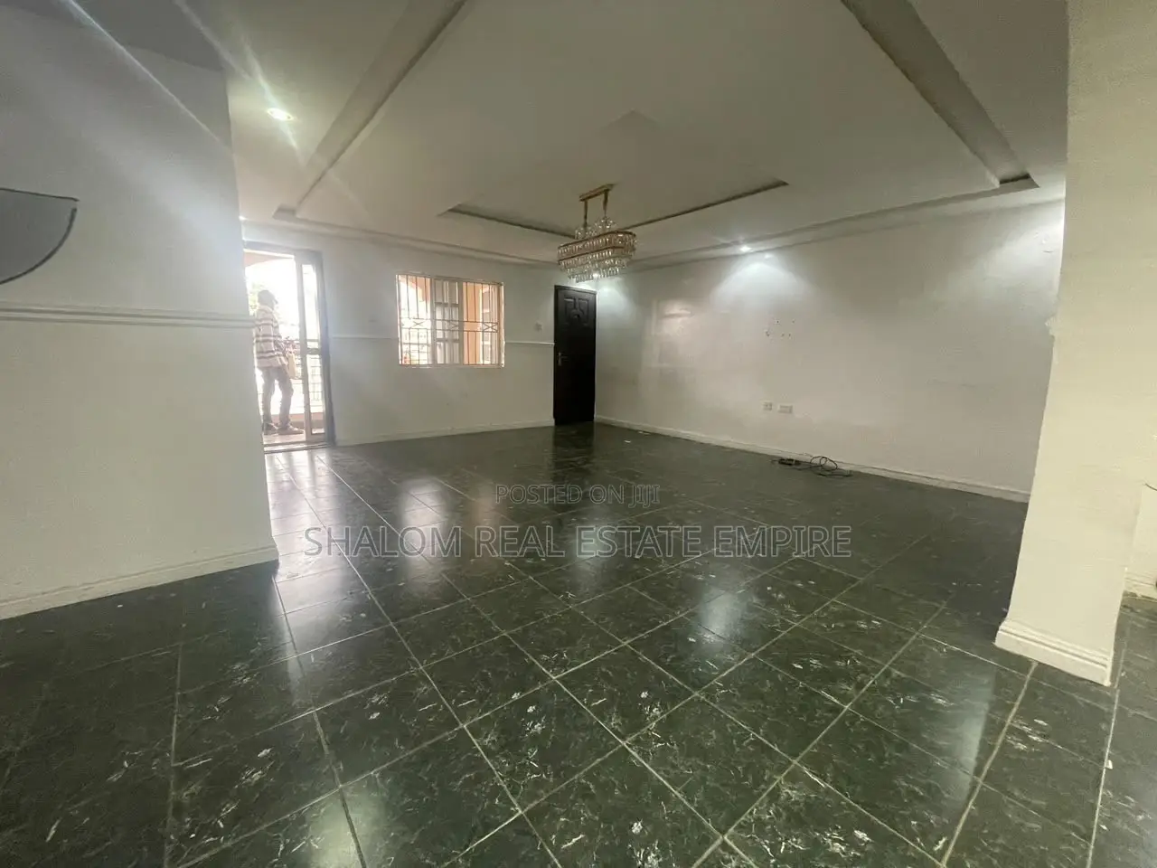 3bdrm Apartment in Magodo Phase 1 Lagos for rent in GRA Phase 1