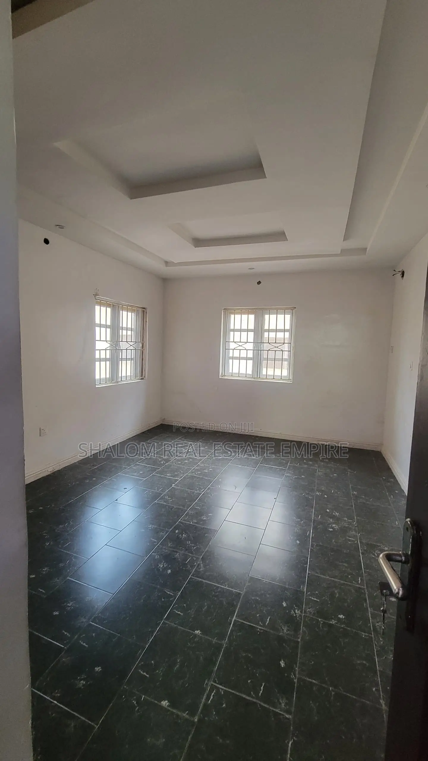 3bdrm Apartment in Magodo Phase 1 Lagos for rent in GRA Phase 1