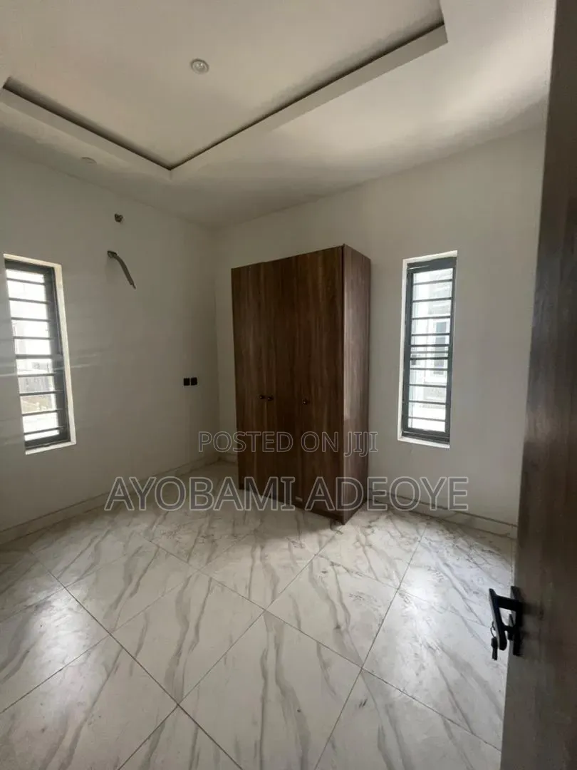 4bdrm Duplex in Orchid, Chevron for sale in Chevron