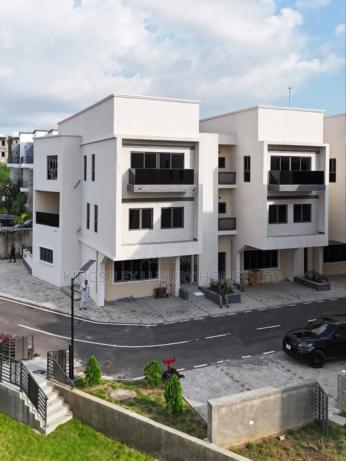 4bdrm Townhouse/Terrace in Estate, Guzape District for sale in Guzape District