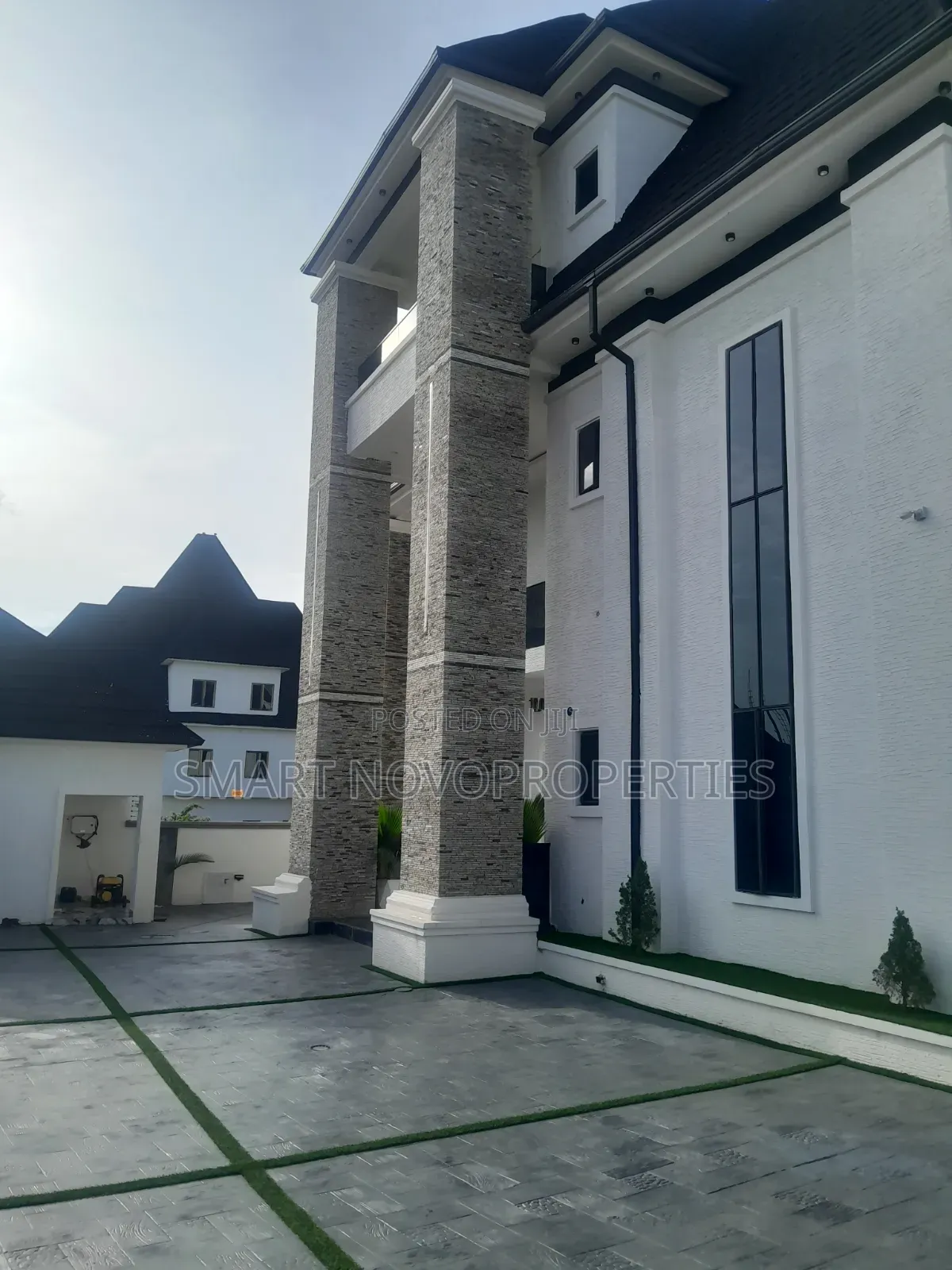 5bdrm Duplex in Emerald, Galadimawa for sale in Galadimawa