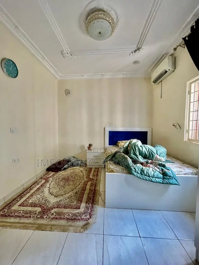 3bdrm Bungalow in Minna for sale in Minna