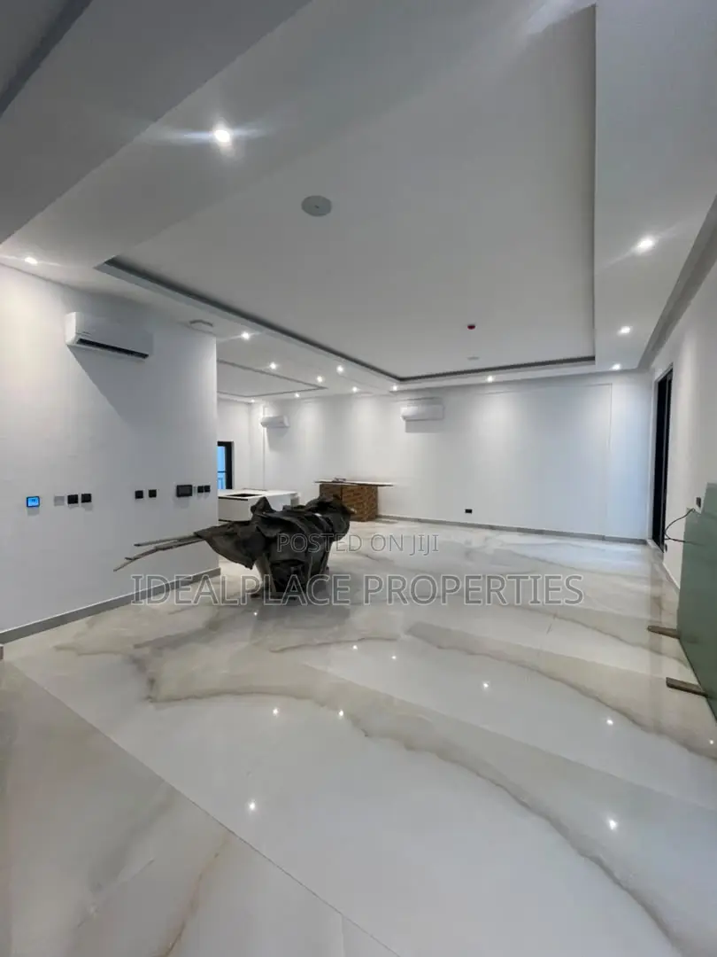 4bdrm Townhouse/Terrace in Banana Island for sale in Banana Island