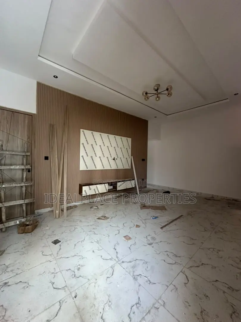 2bdrm Apartment in Ikate for sale in Ikate