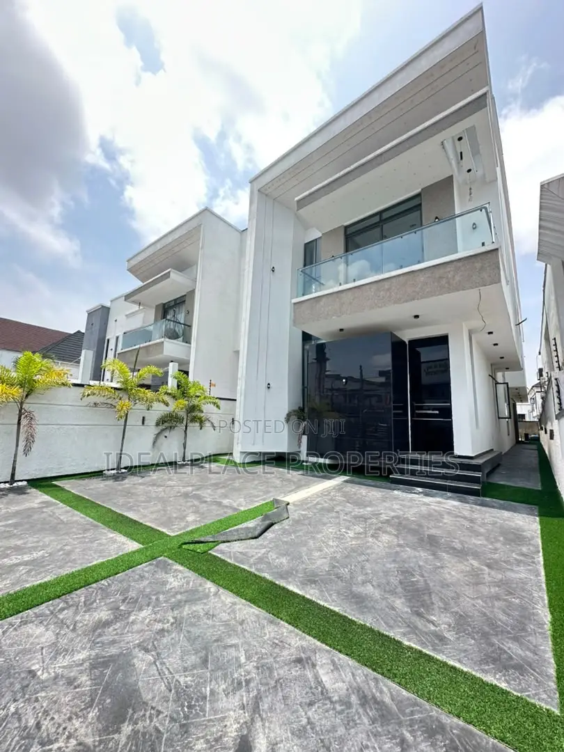 5bdrm Duplex in Ajah for sale in Ajah