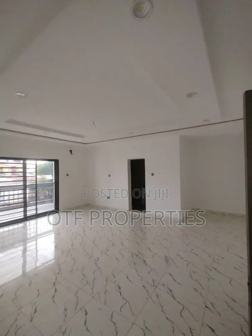 4bdrm Duplex in Area 1 Garki for rent in Area 1