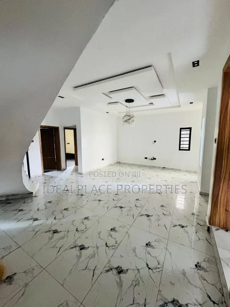 4bdrm Duplex in Ogba for sale in Ogba