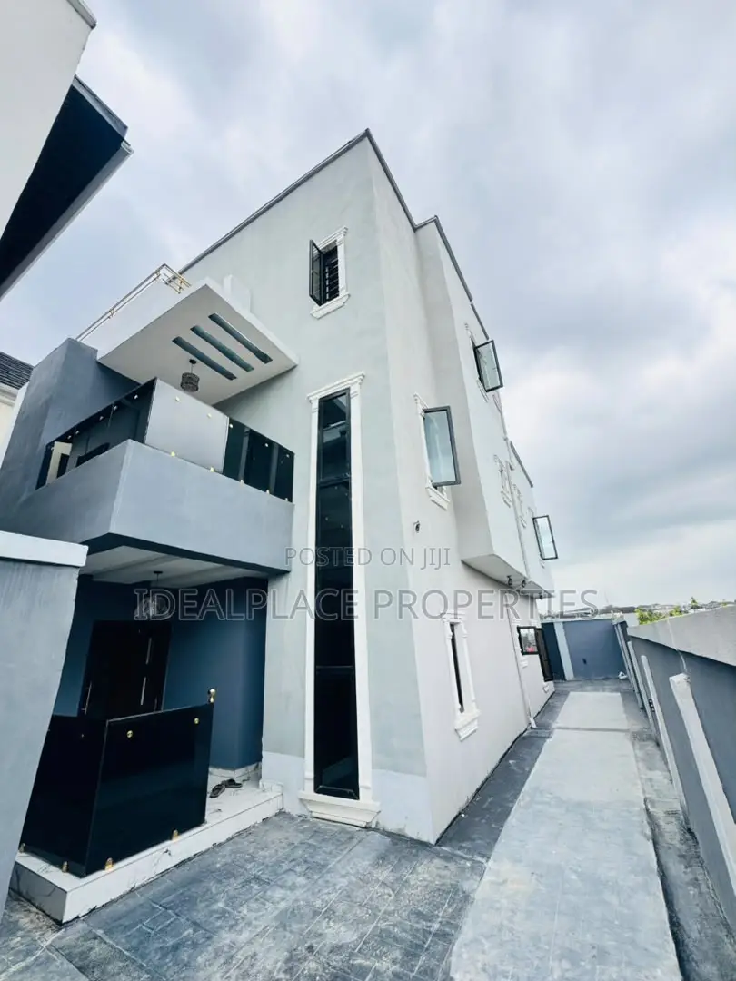 4bdrm Duplex in Ogba for sale in Ogba