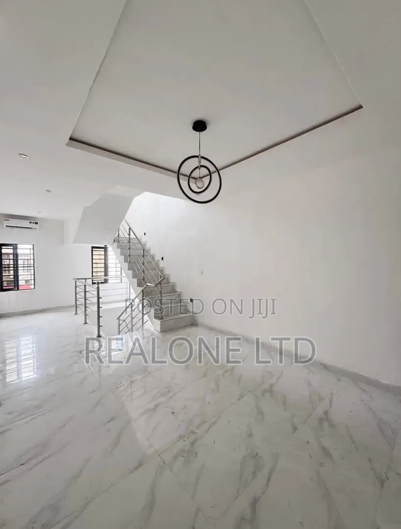 2bdrm Apartment in Ikate for rent in Ikate