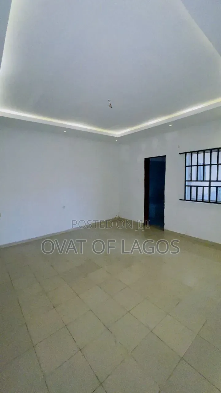 3bdrm Block of Flats in Lekki Phase 1 for rent in Lekki Phase 1