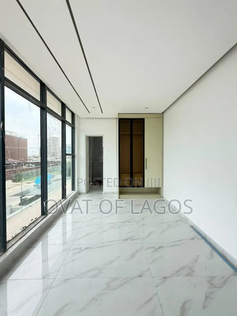 2bdrm Apartment in Lekki Phase 1 for sale in Lekki Phase 1