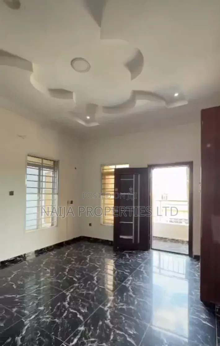 1bdrm Shared Apartment in Lekki County, Ikota for rent in Ikota