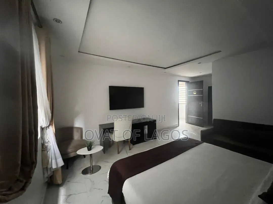Furnished 1bdrm Block of Flats in Victoria Island for rent in Victoria Island Extension