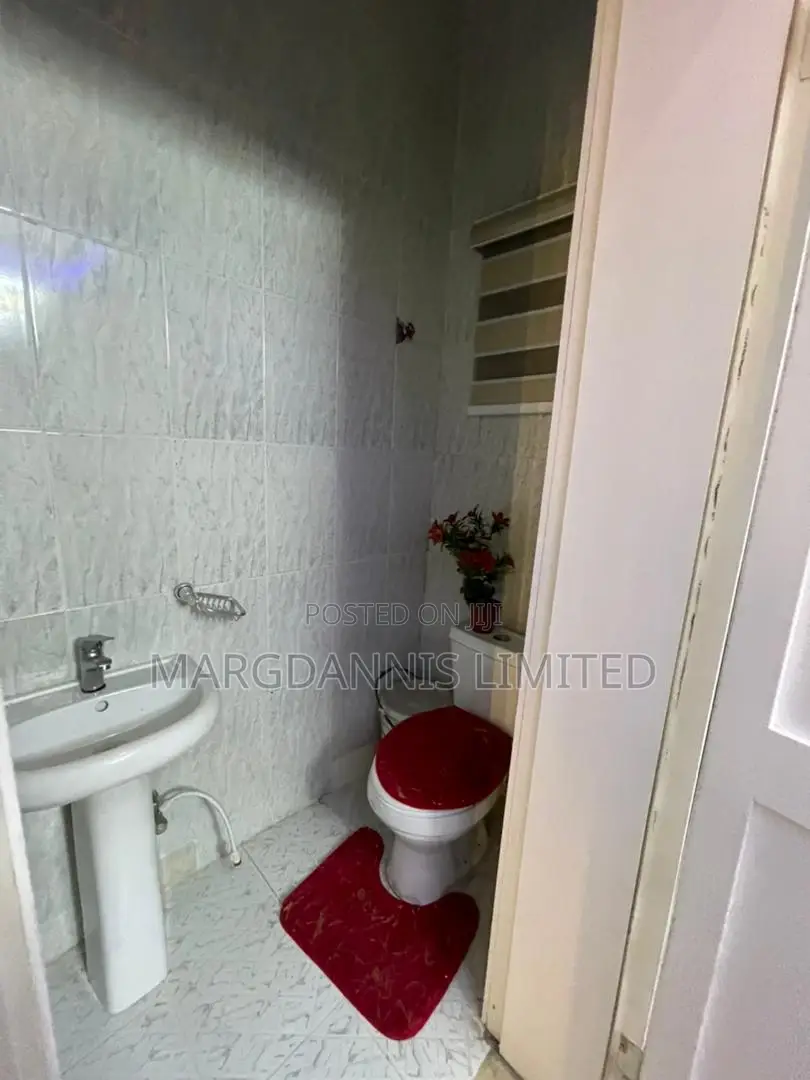 3bdrm Block of Flats in Sangotedo, Lagos Island / Lagos Island for sale in Lagos Island / Lagos Island