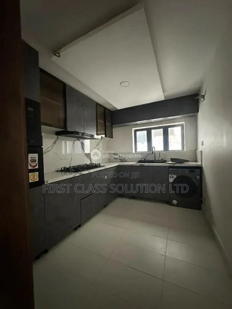 2bdrm Apartment in Ikate for sale in Ikate