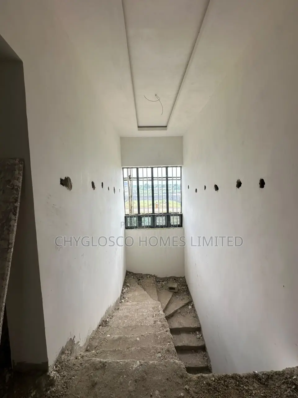 5bdrm Duplex in Nnpc Estate, New Layout for sale in New Layout