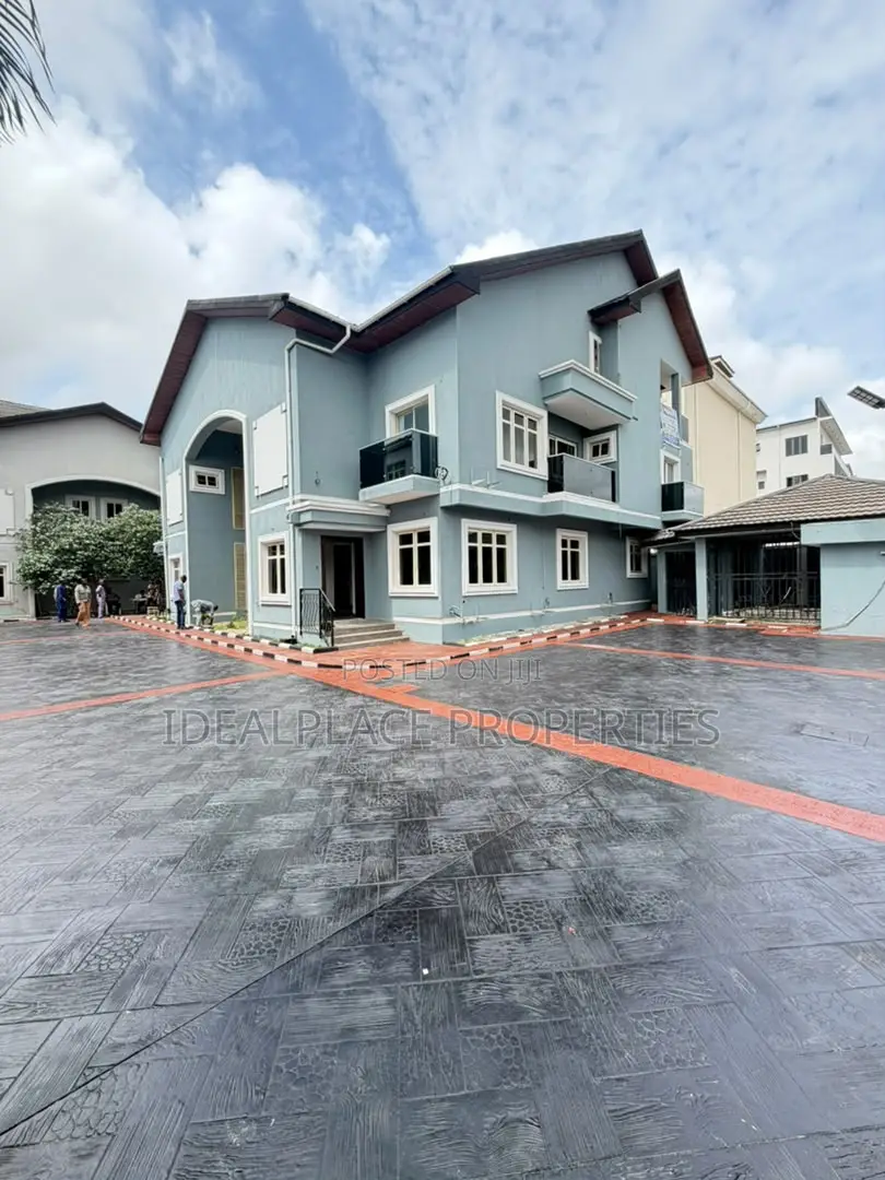 4bdrm Duplex in Victoria Island for sale in Victoria Island
