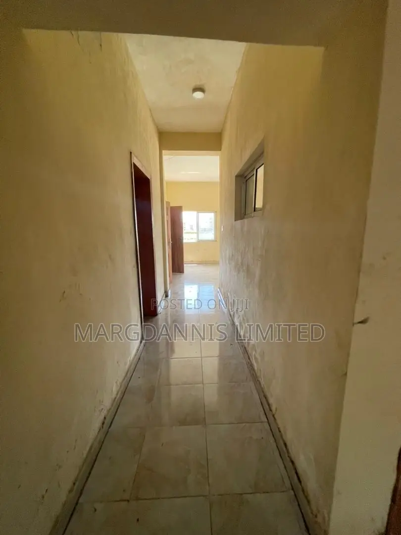 3bdrm Block of Flats in Sangotedo, Lagos Island / Lagos Island for sale in Lagos Island / Lagos Island