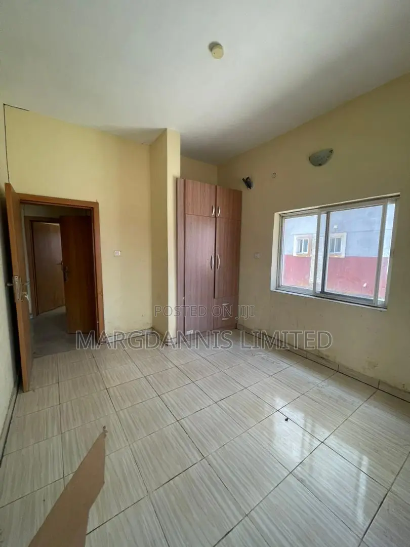 3bdrm Block of Flats in Sangotedo, Lagos Island / Lagos Island for sale in Lagos Island / Lagos Island