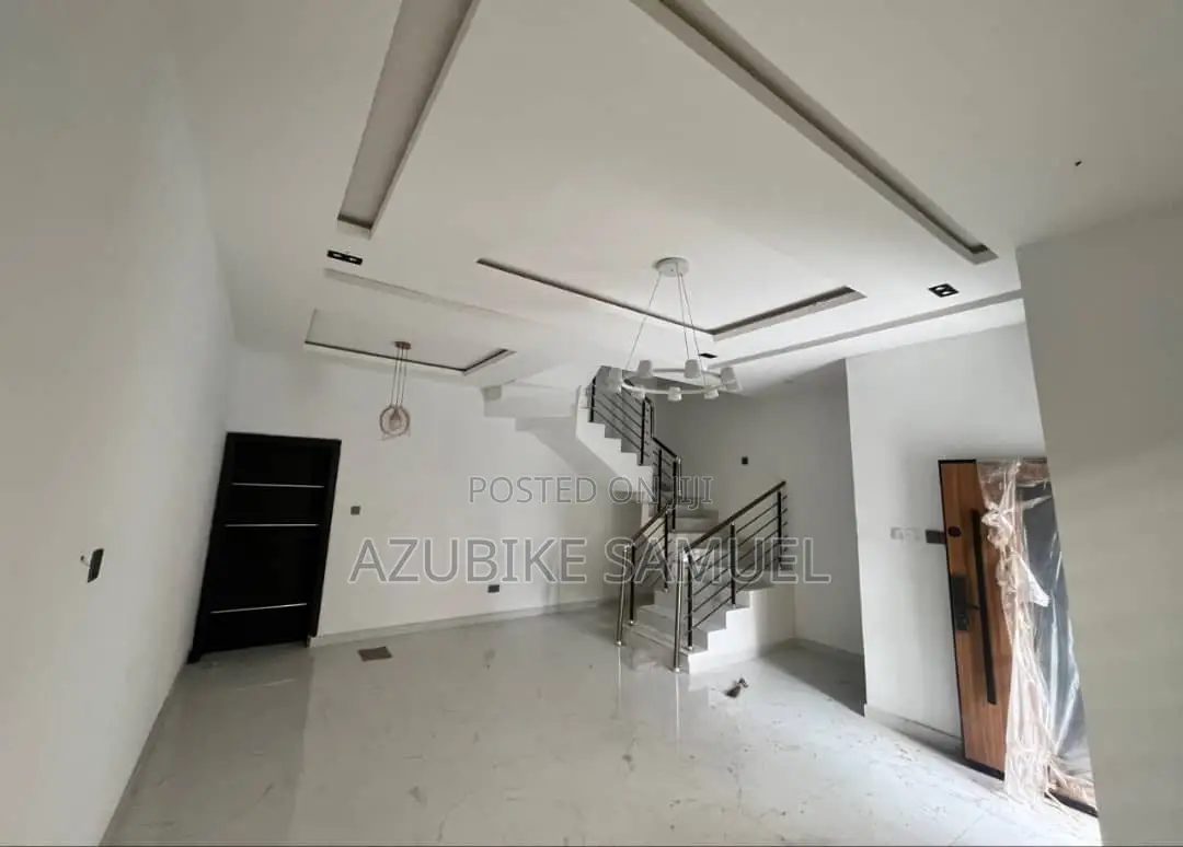 4bdrm Townhouse / Terrace in Omole Phase 2 for rent in Omole Phase 2