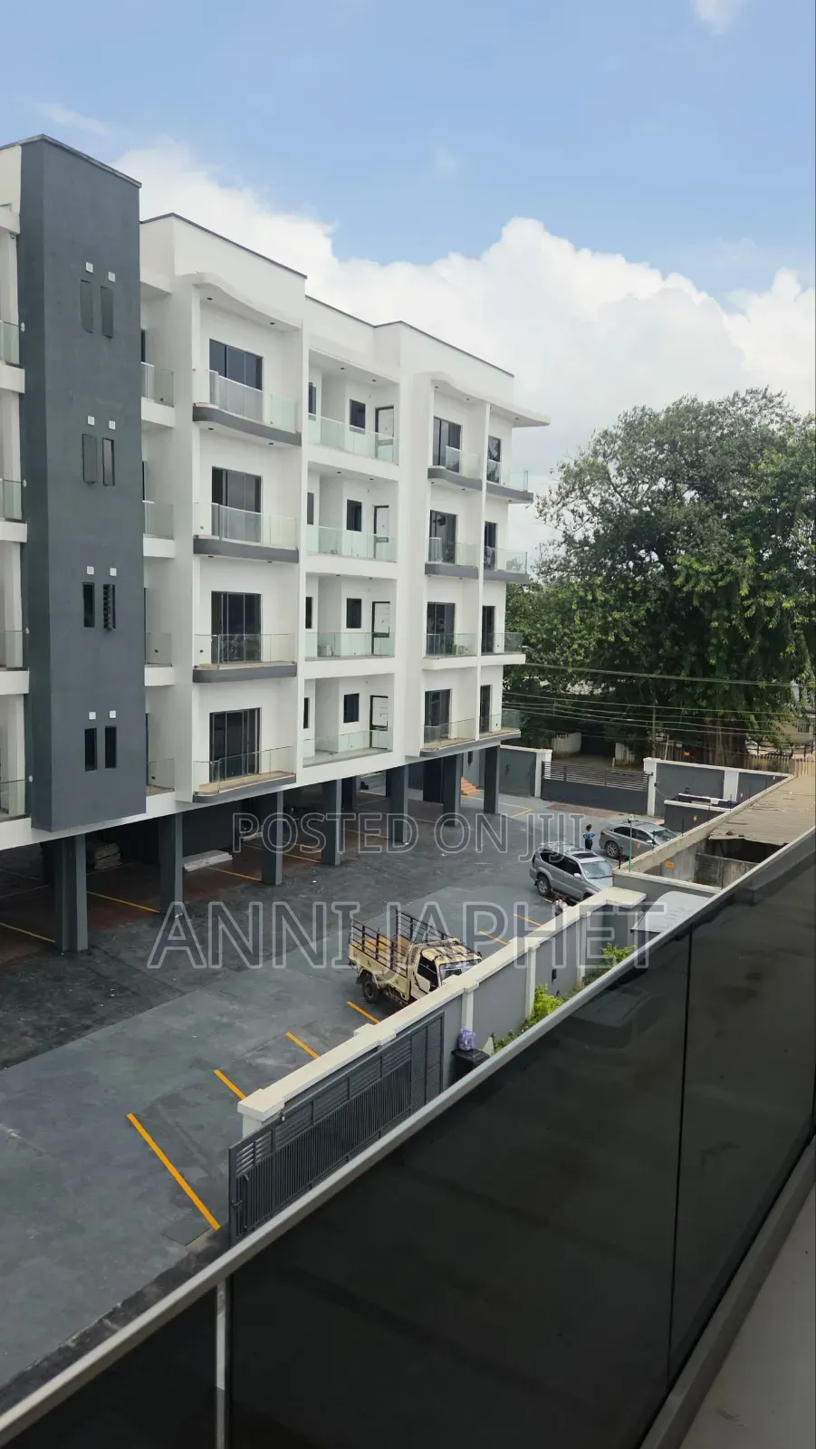 3bdrm Apartment in Ikeja for sale in Ikeja GRA