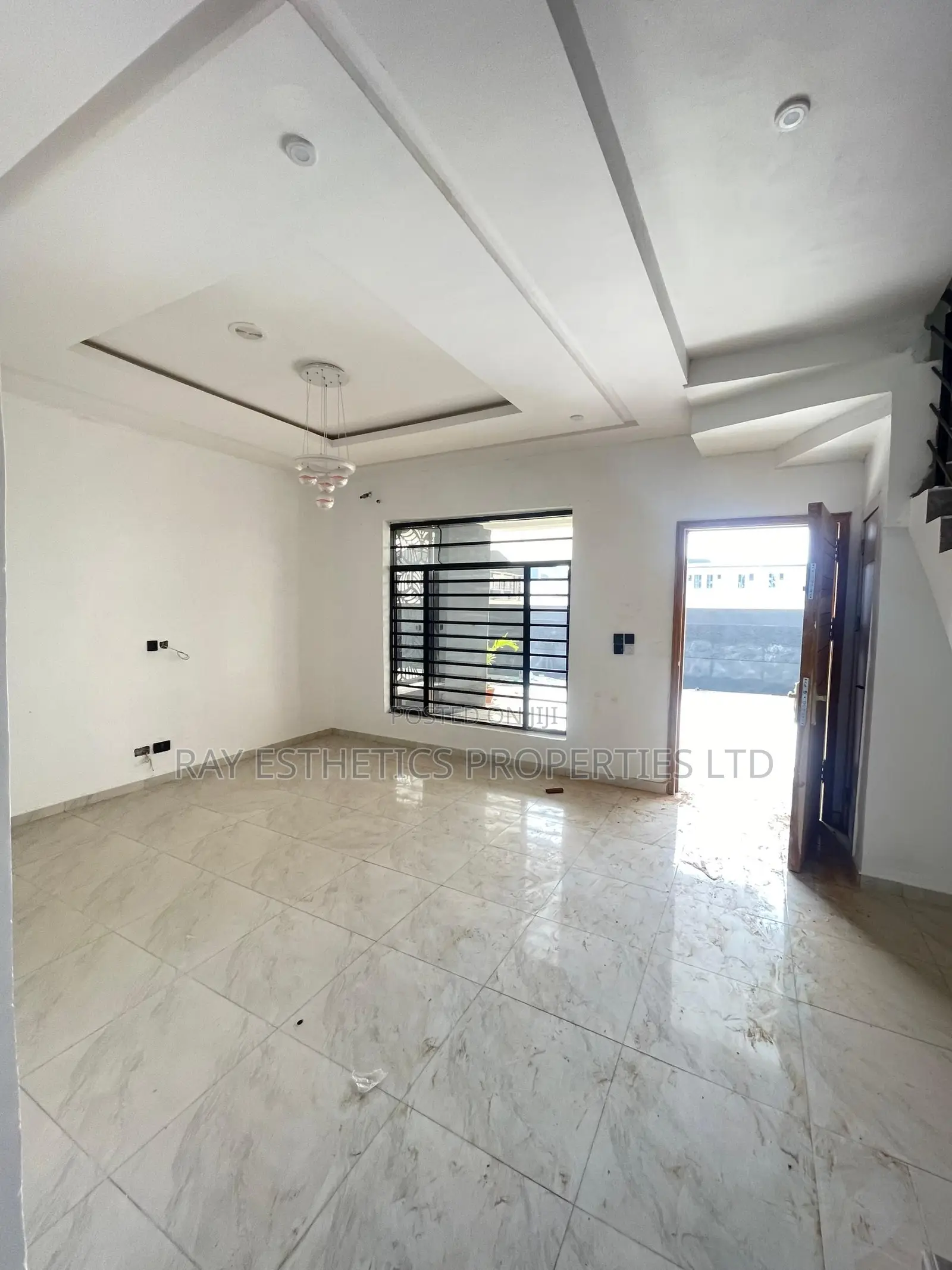 4bdrm Duplex in Ikota Gra for rent in Ikota