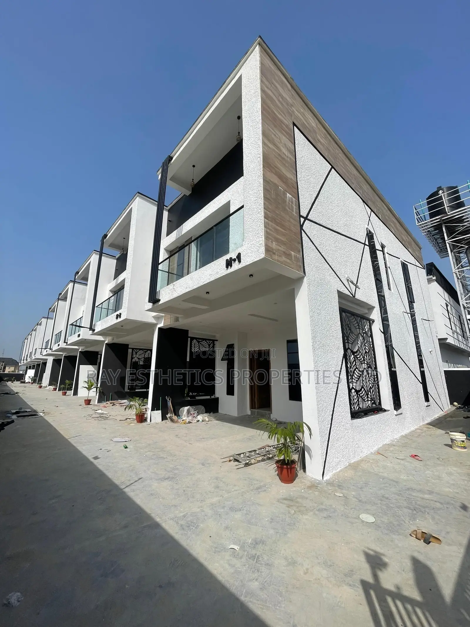 4bdrm Duplex in Ikota Gra for rent in Ikota