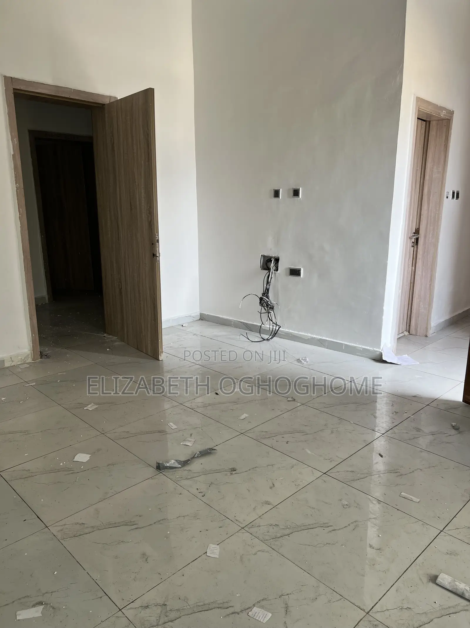 4bdrm Duplex in Ikota for rent in Ikota