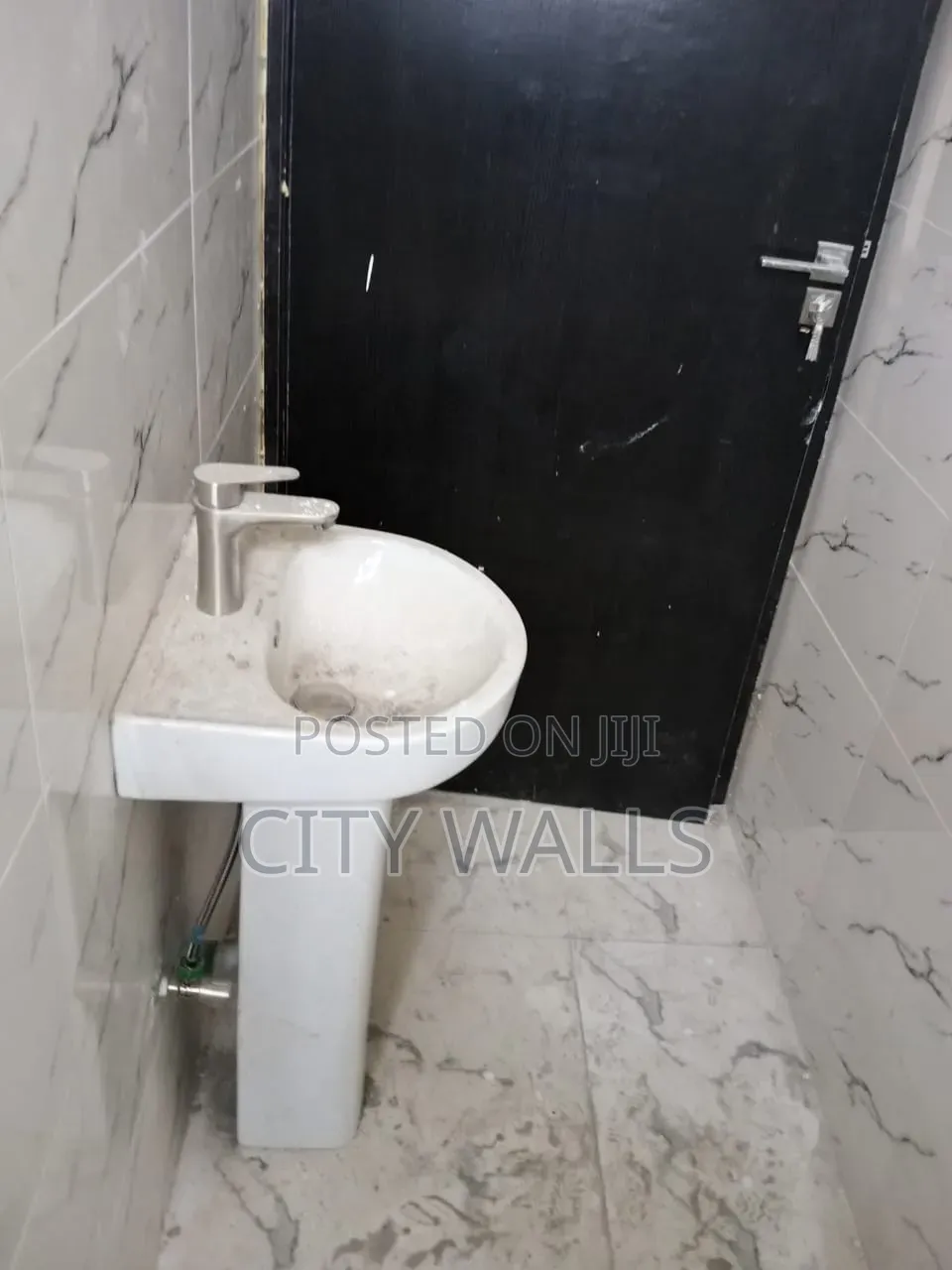 2bdrm Block of Flats in Ikate for rent in Ikate