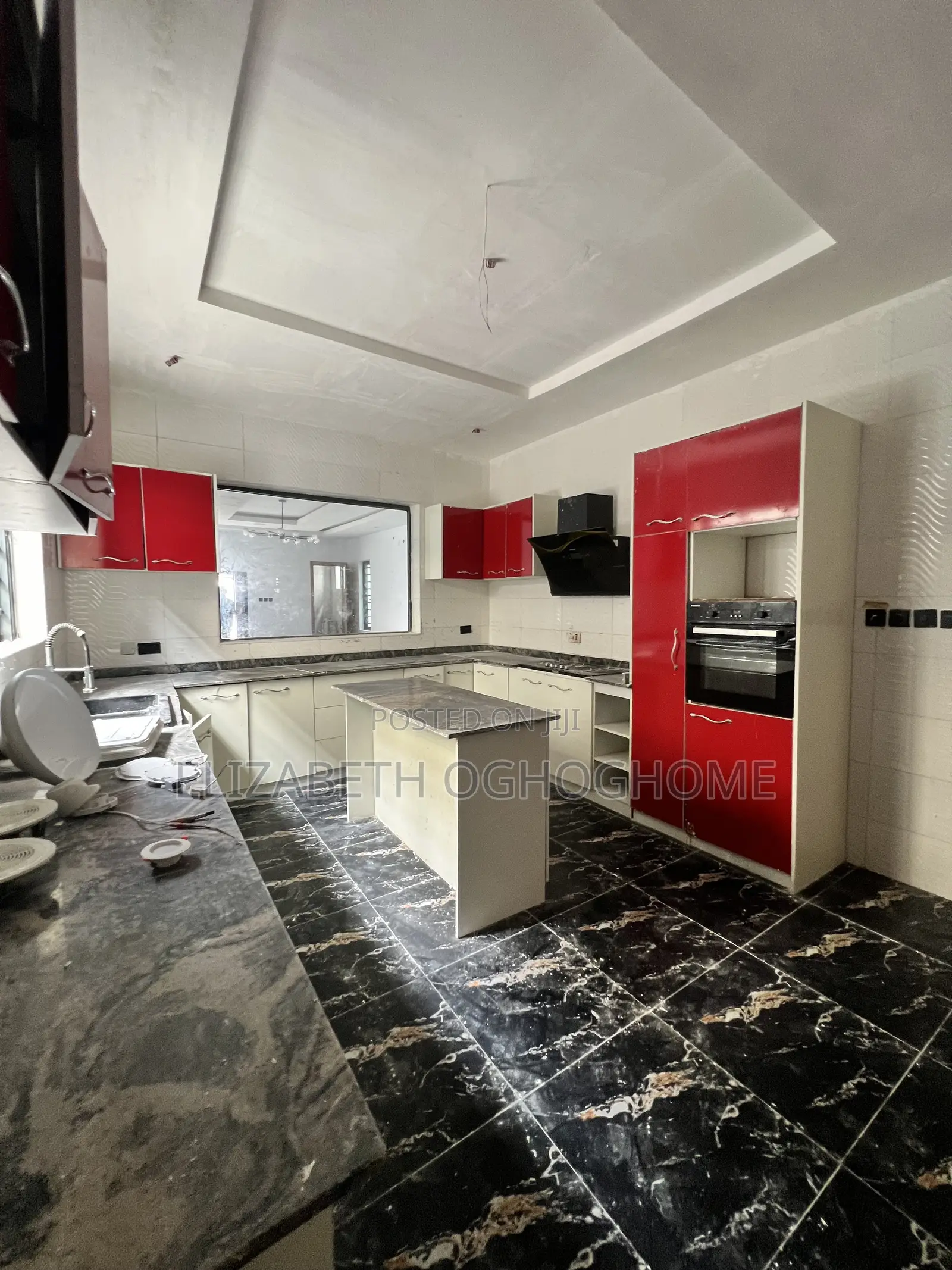 5bdrm Duplex in Ikota for rent in Ikota