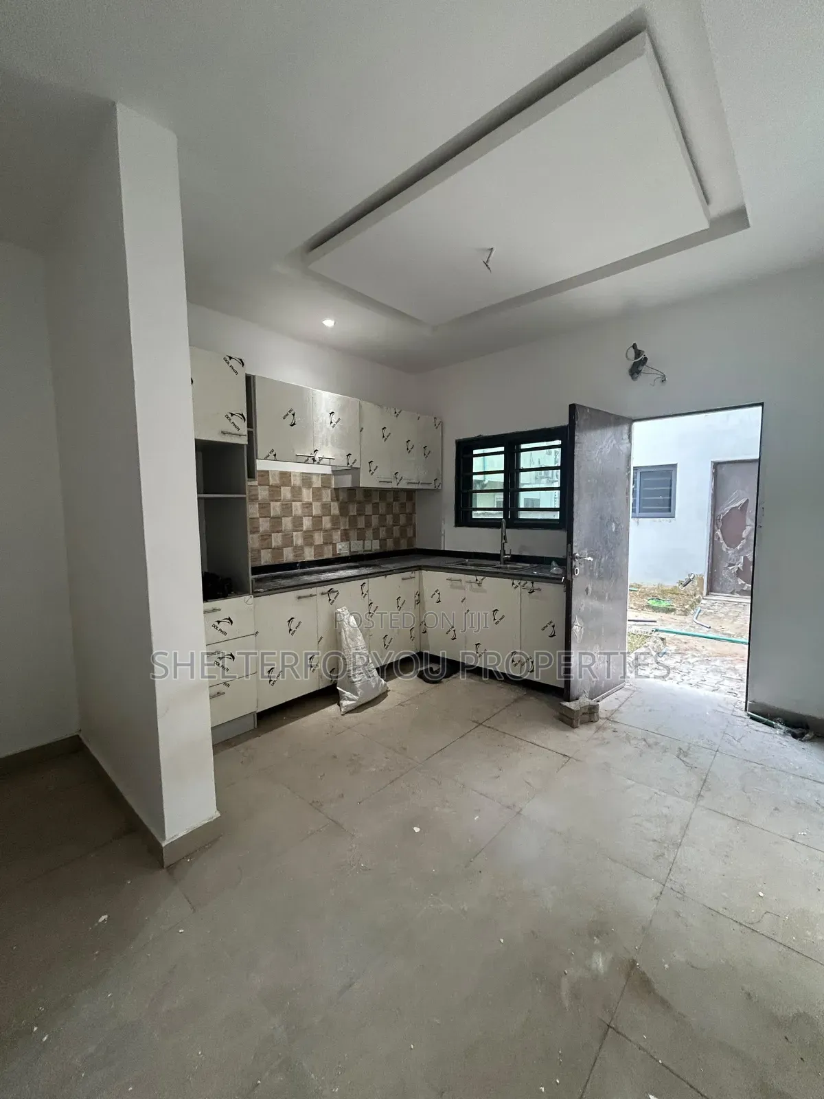 4bdrm Duplex in Ikate for sale in Ikate