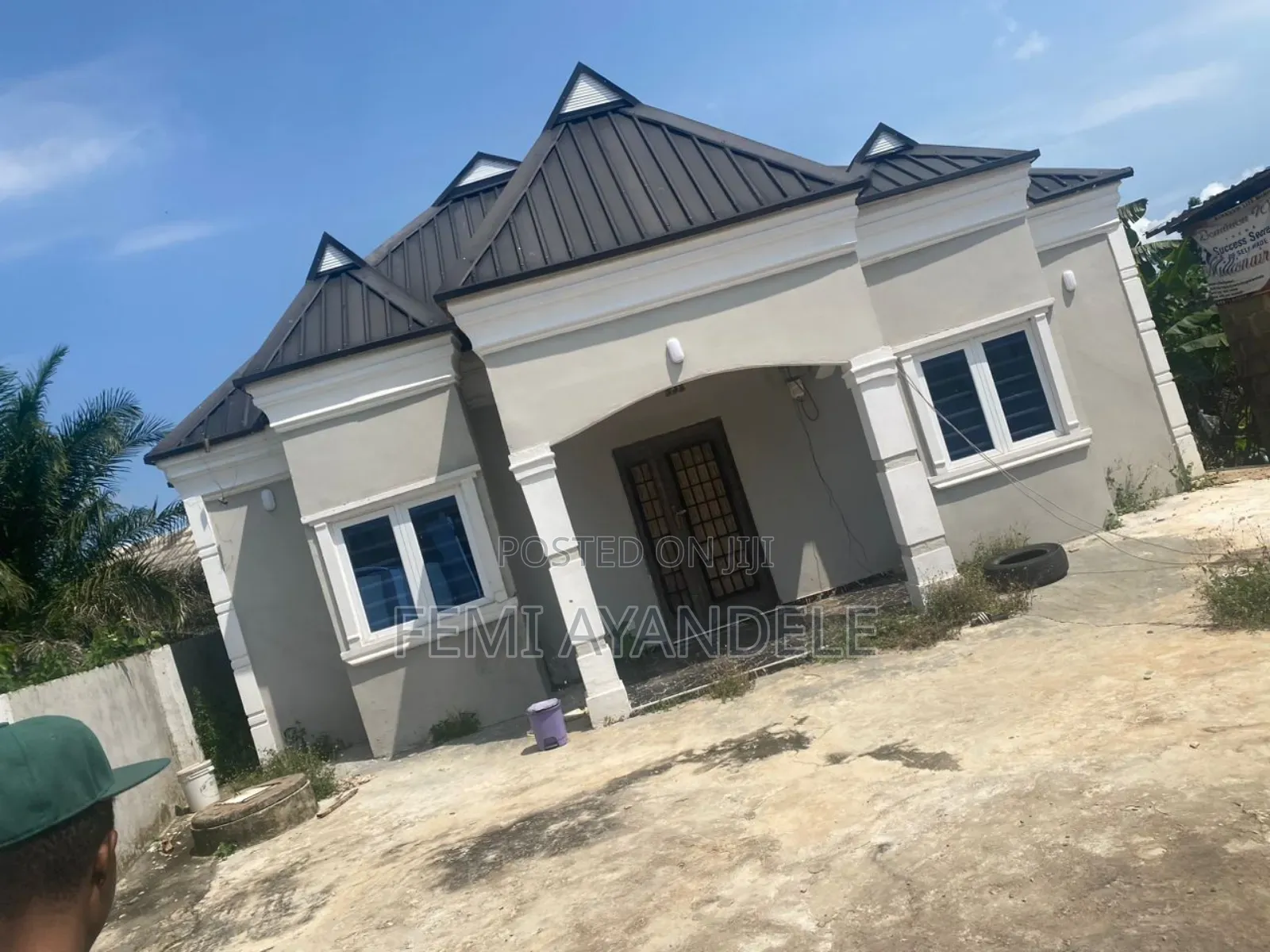 Furnished 3bdrm Bungalow in Ofin Estate, Igbogbo for sale in Igbogbo
