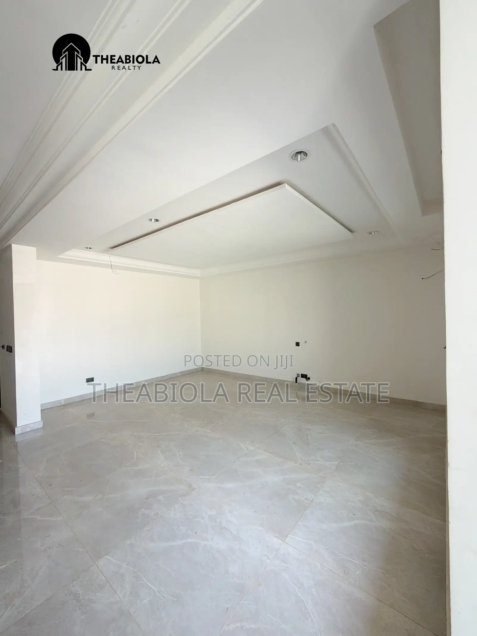 4bdrm Townhouse/Terrace in Maitama, Abuja for sale in Maitama