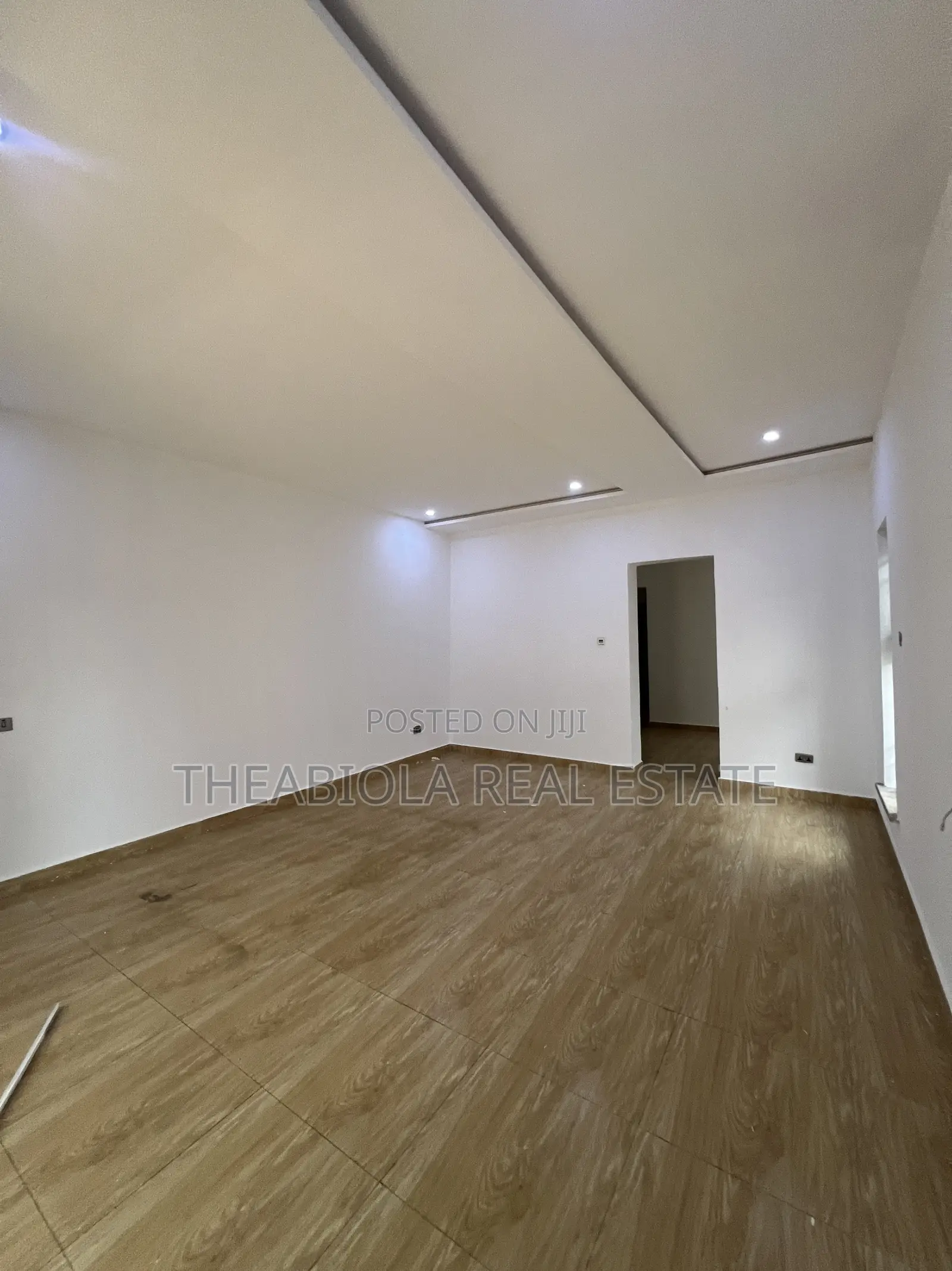 6bdrm Duplex in Guzape, Abuja for rent in Guzape District